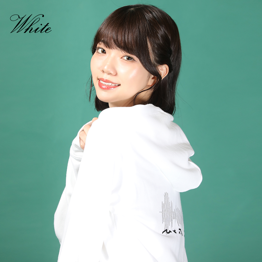 ちゃんみな GALLERIE コラボ クロップドパーカー I’mPOP新品未開封 ちゃんみな GALLERIE コラボ クロップドパーカー I'mPOP新品未開封